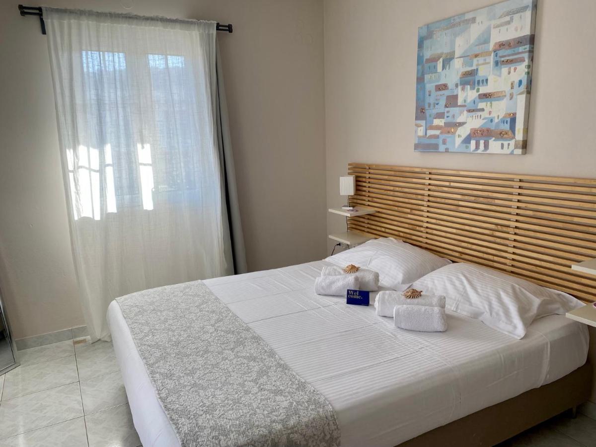 Filippos Apartments Argostoli  Eksteriør billede