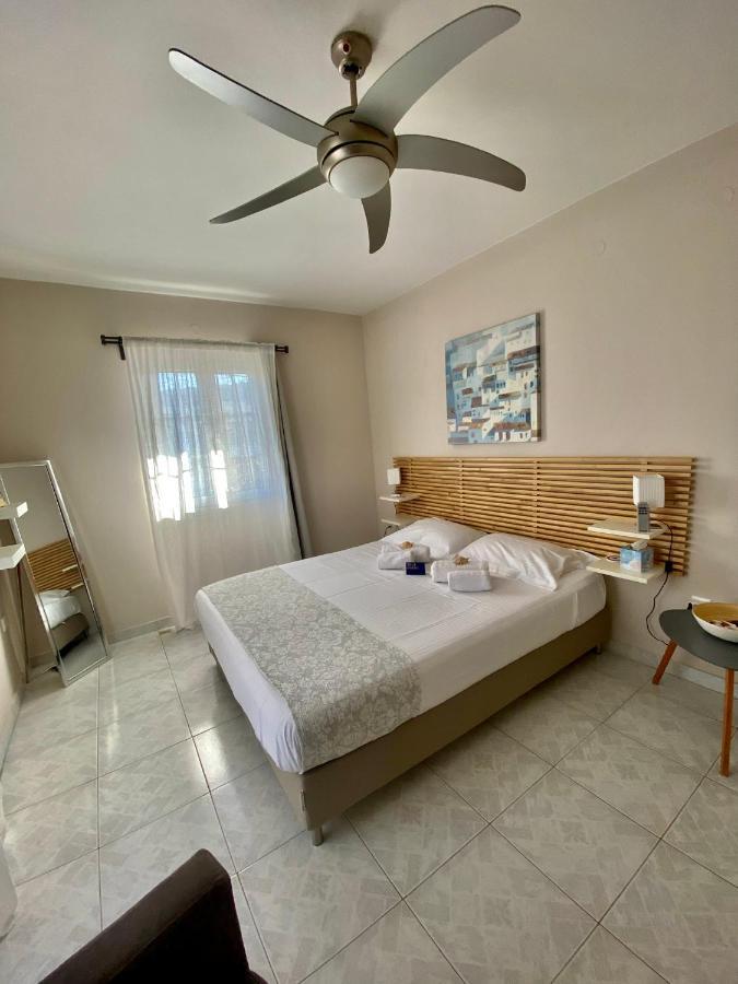 Filippos Apartments Argostoli  Eksteriør billede